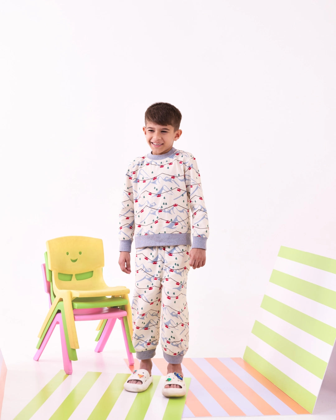 Holiday Gift Print Night Suit